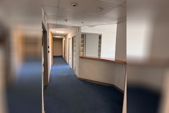 Ma-Cabane - Vente Local commercial CLERMONT-FERRAND, 335 m²