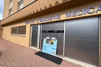 Ma-Cabane - Vente Local commercial CONFLANS-SAINTE-HONORINE, 145 m²
