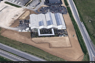 Ma-Cabane - Vente Local commercial DEOLS, 2900 m²