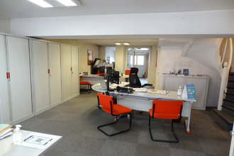 Ma-Cabane - Vente Local commercial Descartes, 119 m²