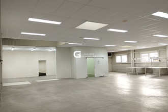 Ma-Cabane - Vente Local commercial DORTAN, 878 m²