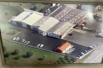 Ma-Cabane - Vente Local commercial Fontenay-le-Comte, 1400 m²