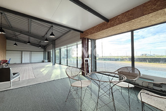 Ma-Cabane - Vente Local commercial FONTENAY LE COMTE, 2010 m²