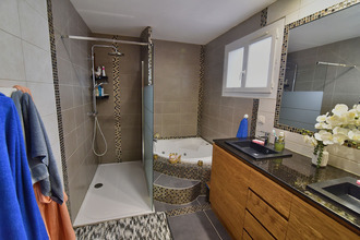 Ma-Cabane - Vente Local commercial FROGES, 670 m²