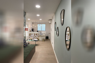 Ma-Cabane - Vente Local commercial GANGES, 65 m²