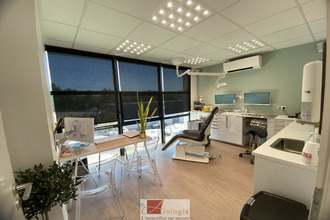 Ma-Cabane - Vente Local commercial GANGES, 65 m²