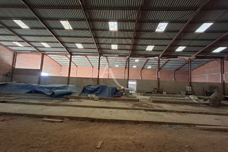 Ma-Cabane - Vente Local commercial GIMONT, 1800 m²