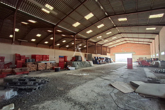 Ma-Cabane - Vente Local commercial GIMONT, 1800 m²
