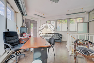 Ma-Cabane - Vente Local commercial Issy-les-Moulineaux, 96 m²