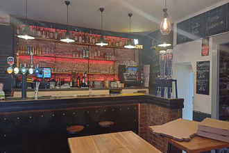 Ma-Cabane - Vente Local commercial LA HAIE-FOUASSIERE, 240 m²