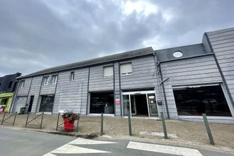 Ma-Cabane - Vente Local commercial LANDIVISIAU, 1180 m²