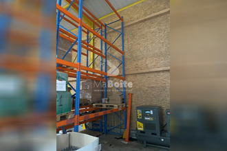 Ma-Cabane - Vente Local commercial LE CHAMBON-FEUGEROLLES, 935 m²