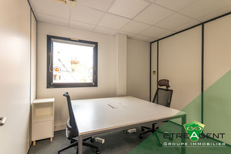 Ma-Cabane - Vente Local commercial LE KREMLIN-BICETRE, 162 m²