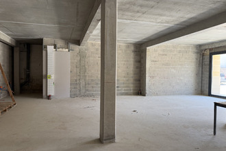 Ma-Cabane - Vente Local commercial Léognan, 210 m²
