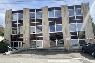 Ma-Cabane - Vente Local commercial LONS-LE-SAUNIER, 102 m²