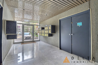 Ma-Cabane - Vente Local commercial LYON 8, 50 m²