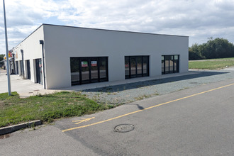 Vente Local commercial 79460, Magné France