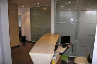 Ma-Cabane - Vente Local commercial MARLY-LE-ROI, 166 m²