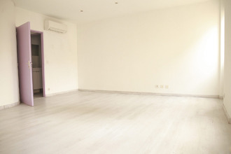 Ma-Cabane - Vente Local commercial Marseille, 68 m²