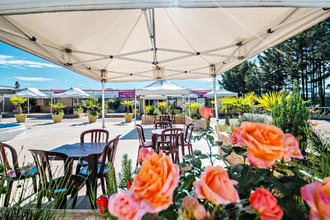 Ma-Cabane - Vente Local commercial Meyzieu, 2000 m²