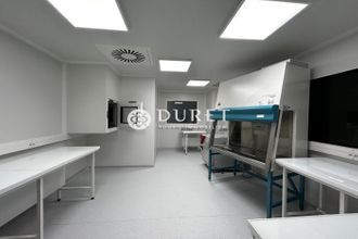 Ma-Cabane - Vente Local commercial Montaigu-Vendée, 1500 m²