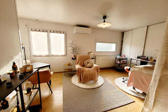 Ma-Cabane - Vente Local commercial MONTBONNOT-SAINT-MARTIN, 300 m²