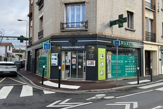 Ma-Cabane - Vente Local commercial NANTERRE, 64 m²