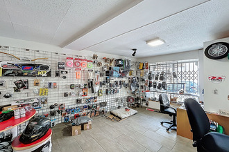 Ma-Cabane - Vente Local commercial NEMOURS, 700 m²