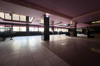 Ma-Cabane - Vente Local commercial PARIS 18, 535 m²