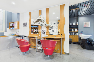 Ma-Cabane - Vente Local commercial PARIS 19, 67 m²