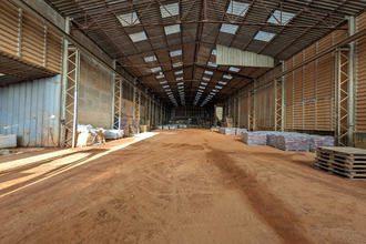 Ma-Cabane - Vente Local commercial Précy-sur-Oise, 3100 m²