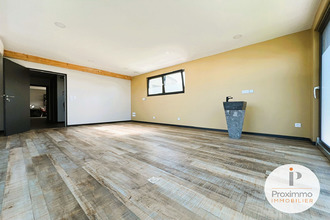 Ma-Cabane - Vente Local commercial QUESTEMBERT, 143 m²