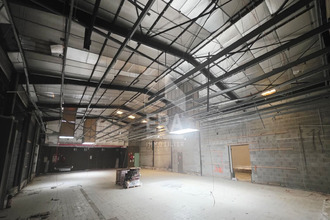 Ma-Cabane - Vente Local commercial QUILLAN, 673 m²