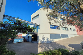 Ma-Cabane - Vente Local commercial ROQUEFORT-LA-BEDOULE, 1237 m²