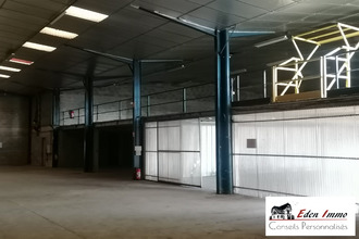 Ma-Cabane - Vente Local commercial Roullet-Saint-Estèphe, 1300 m²