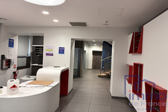 Ma-Cabane - Vente Local commercial Saint-Étienne, 231 m²