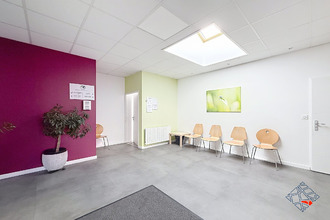 Ma-Cabane - Vente Local commercial Saint-Étienne-du-Rouvray, 150 m²