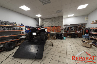 Ma-Cabane - Vente Local commercial Saint-Clément, 1630 m²