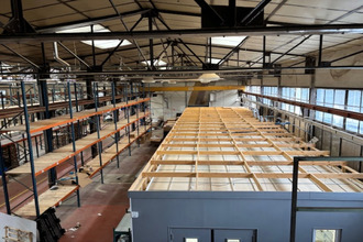 Ma-Cabane - Vente Local commercial SAINT-ETIENNE, 2000 m²