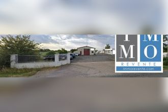 Ma-Cabane - Vente Local commercial Saint-Germain-du-Puy, 535 m²