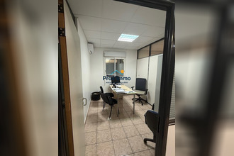 Ma-Cabane - Vente Local commercial SAINT-JOSEPH, 139 m²