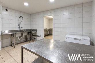 Ma-Cabane - Vente Local commercial Saint-Marcellin, 400 m²