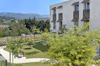 Ma-Cabane - Vente Local commercial SAINT-MAXIMIN-LA-SAINTE-BAUME, 2800 m²