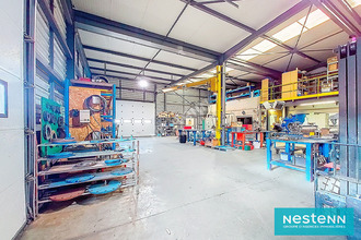Ma-Cabane - Vente Local commercial SAINT-MITRE-LES-REMPARTS, 559 m²