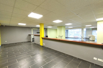 Ma-Cabane - Vente Local commercial SAINT-PIERRE-DES-CORPS, 178 m²