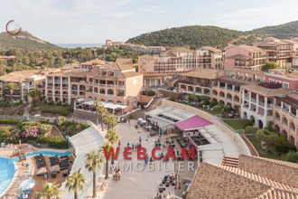 Ma-Cabane - Vente Local commercial SAINT RAPHAEL, 205 m²