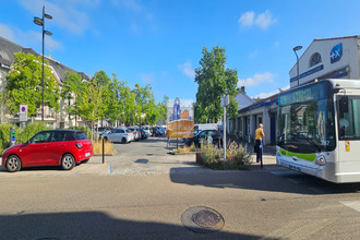 Ma-Cabane - Vente Local commercial SAINT-SEBASTIEN-SUR-LOIRE, 132 m²