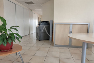 Ma-Cabane - Vente Local commercial SAINTES, 172 m²