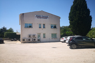Ma-Cabane - Vente Local commercial SANARY-SUR-MER, 430 m²
