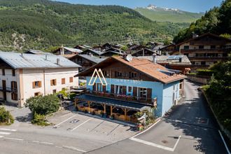 Ma-Cabane - Vente Local commercial Séez, 401 m²